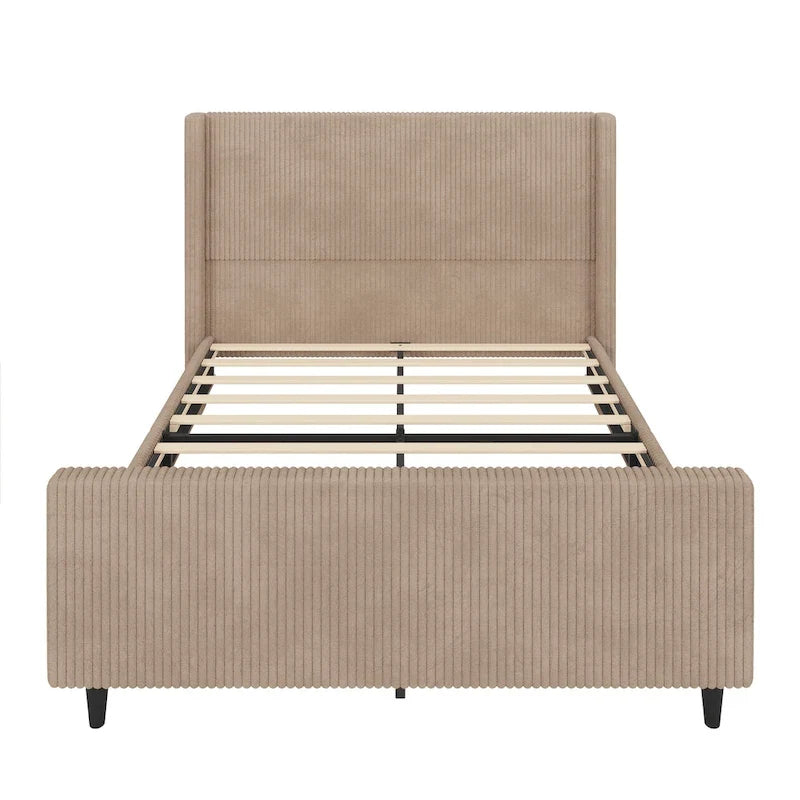 Letto imbottito in velluto a coste con testiera ad alette a righe verticali, pediera, letto a piattaforma a basso profilo, letto a pannello a slitta