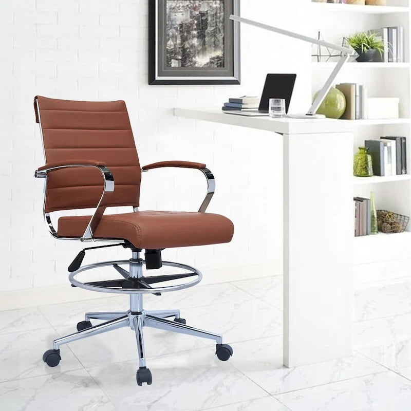 Sedia da ufficio ergonomica moderna per disegnatori