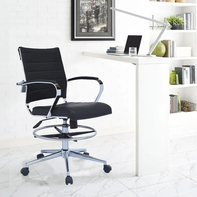 Sedia da ufficio ergonomica moderna per disegnatori