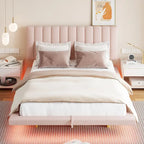 Letto matrimoniale "Queen Size" sospeso con luci LED e USB