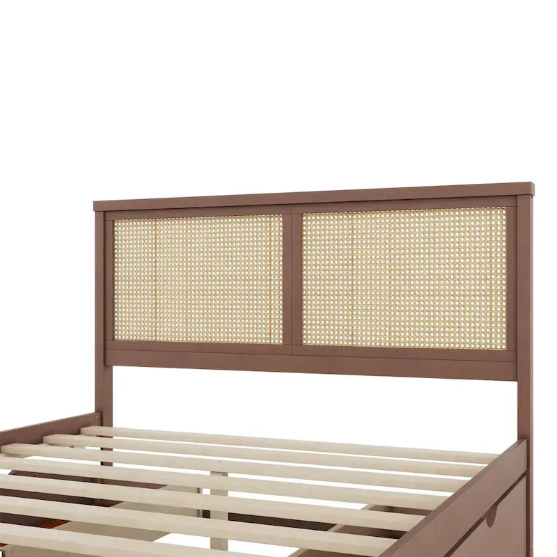 Letto con piattaforma contenitore in legno con 4 cassetti e testiera in rattan