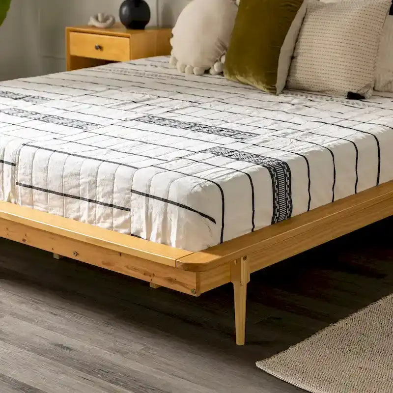 Letto a piattaforma King-size in legno massello