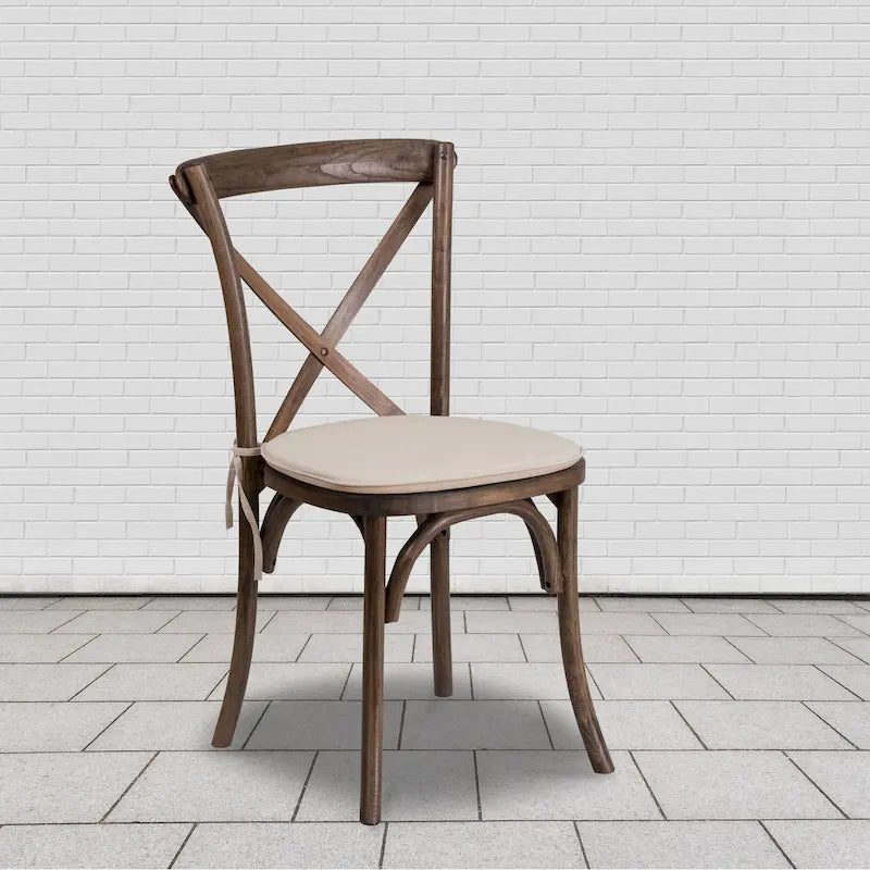 Set da 2 sedie impilabili in legno con schienale a croce e cuscino